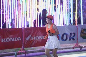 BIB: 
                            <button type="button" onclick="openModal(23227064)" class="btn btn-primary btn-sm float-right btn-popup" data-toggle="modal" data-target=".modal-high-quality">
                        <i class="fas fa-shopping-cart"></i> Add to Cart
                    </button>
                                            <button type="button" onclick="isThisMe(23227064, true)" class="btn btn-success btn-sm float-right btn-popup btn-isme hidden" data-toggle="tooltip" data-placement="bottom" title="นี่คือรูปของคุณใช่ไหม คลิกที่นี่เพื่อเอาเข้าอัลบั้ม">
                        <i class="fas fa-plus"></i> Add to album
                    </button>
                    <button type="button" onclick="isThisMe(23227064, false)" class="btn btn-warning btn-sm float-right btn-popup btn-isnotme hidden">
                        <i class="fas fa-ban"></i> Remove from album
                    </button>